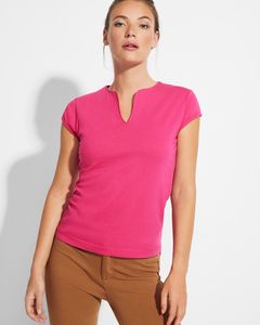Roly CA6532 - BELICE T-shirt feminina cintada de gola redonda com abertura em V